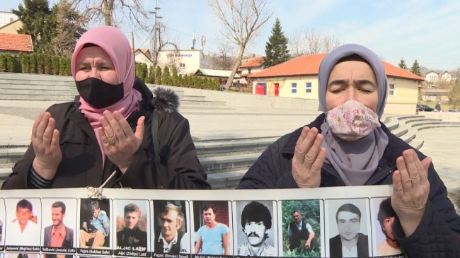 "Srebrenitsa düştüğünde kaç yaşındaydın?"